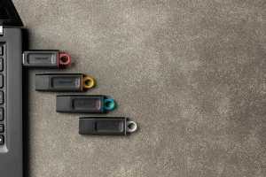 How long does data last on a USB flash drive? It's complicated