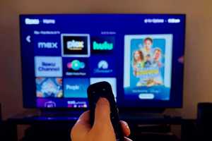 How to move and delete apps on the Roku home screen